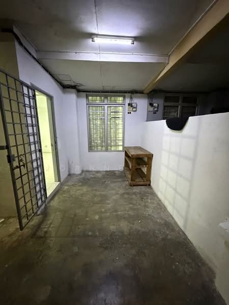 2-storey Terraced House for Rent in Bandar Putra Permai (Seri Kembangan) - Joanne Yan - Interior - PropertyGuru.com.my