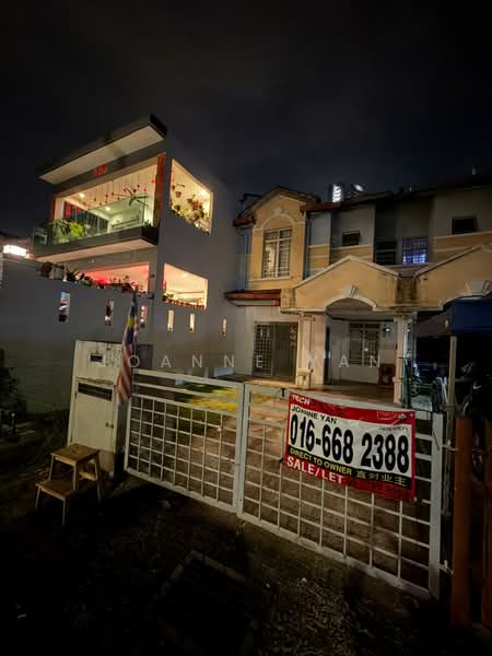 2-storey Terraced House for Rent in Bandar Putra Permai (Seri Kembangan) - Joanne Yan - Exterior - PropertyGuru.com.my