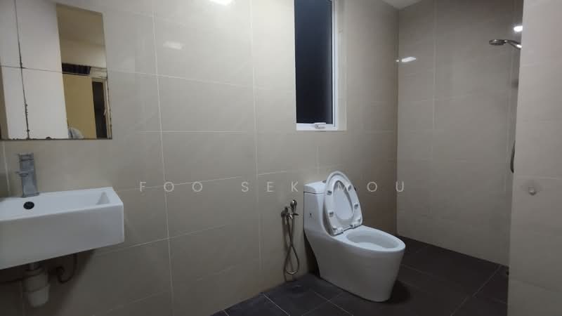Kondominium untuk Disewa di Duet Residence - Foo Sek Mou - Bathroom - PropertyGuru.com.my