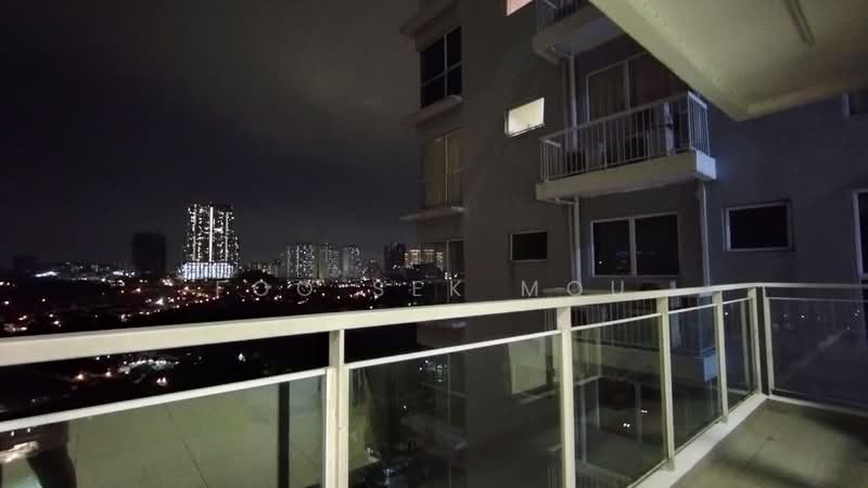 Kondominium untuk Disewa di Duet Residence - Foo Sek Mou - Balcony - PropertyGuru.com.my