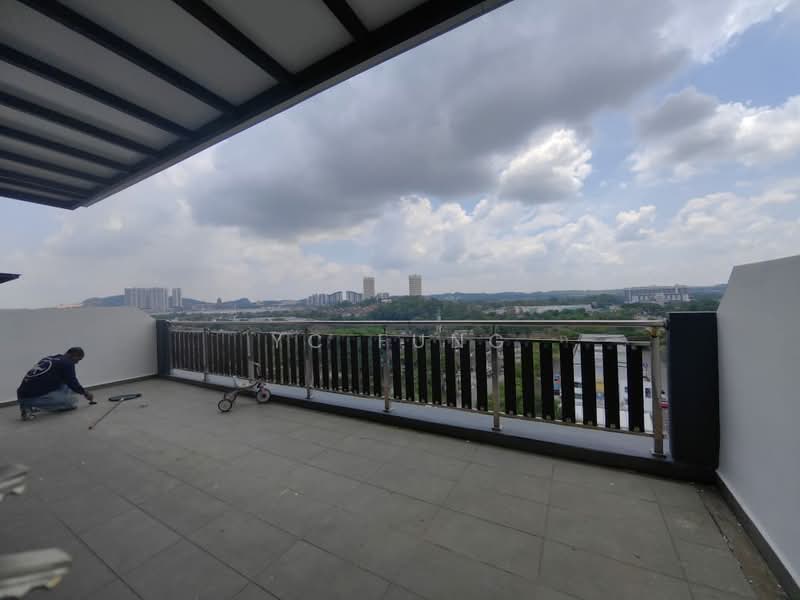 Servis Apartment untuk Disewa di KSL Avery Park - YC Fung - Balcony - PropertyGuru.com.my