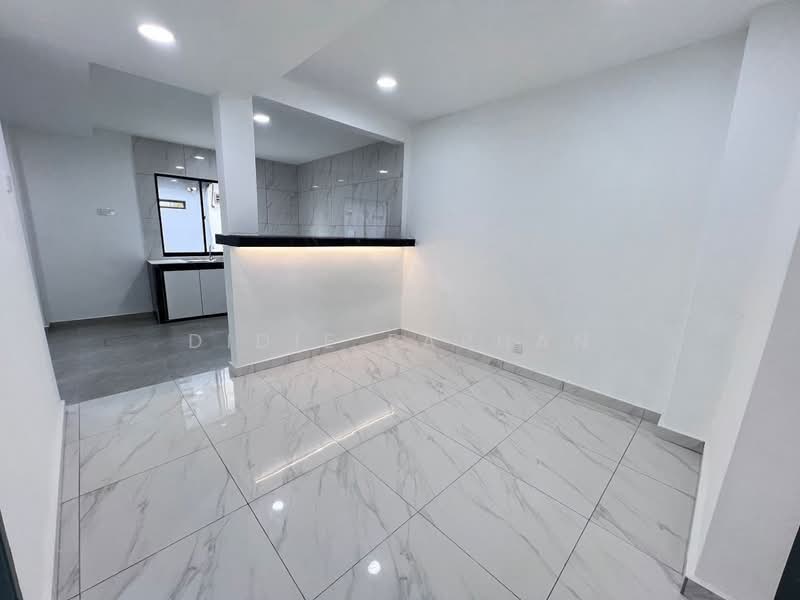 2-storey Terraced House for Sale in Bukit Indah (Iskandar Puteri (Nusajaya)) - DIDIE FARHAN - Kitchen - PropertyGuru.com.my