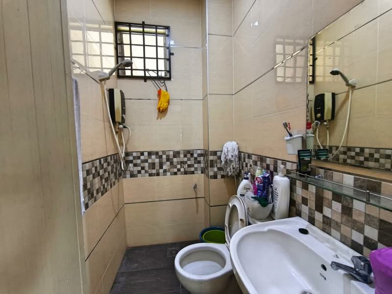 1-storey Terraced House for Sale in Taman Perling (Perling) - Alan Ler - PropertyGuru.com.my