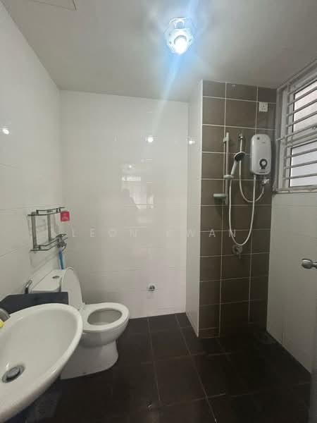 Kondominium untuk Disewa di Dwiputra Residences - Leon Kwan - PropertyGuru.com.my