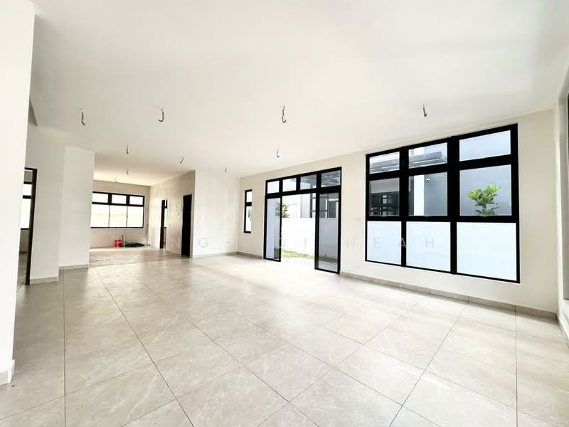 Semi-Detached House for Sale in Iskandar Puteri (Nusajaya) (Johor) - Hung Hoi Heah - Living Room - PropertyGuru.com.my