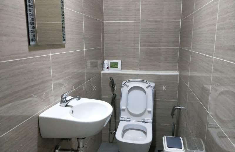 Service Residence for Rent at Setia SKY Residences - Alex Ng.S.K - Bathroom - PropertyGuru.com.my