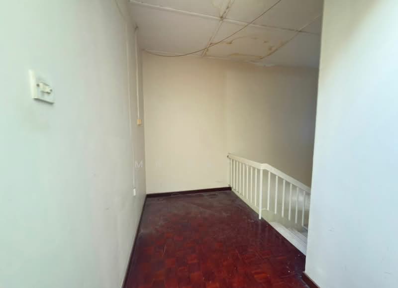 Rumah Teres 2 Tingkat untuk Dijual di Seksyen 4 (Shah Alam) - Mr Zack - Interior - PropertyGuru.com.my