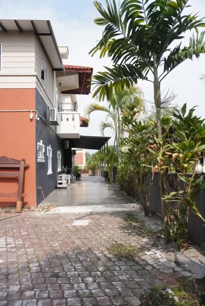 Bungalow for Rent in Country Heights (Kajang) - Alex Ng.S.K - Exterior - PropertyGuru.com.my