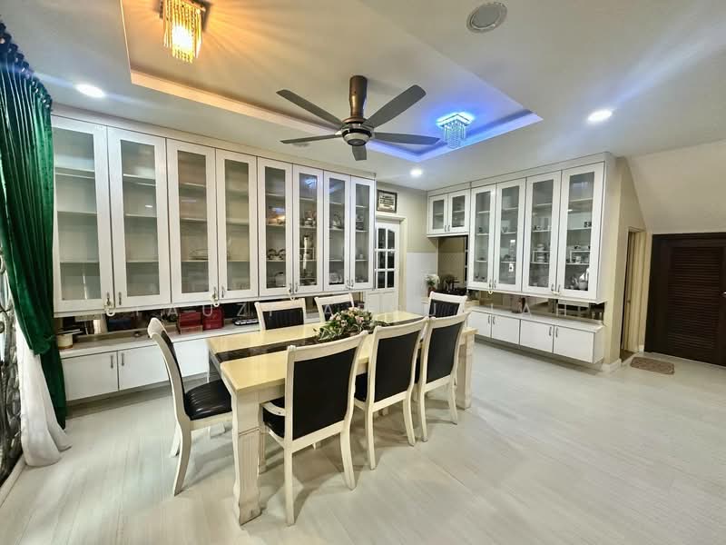 Rumah Teres untuk Dijual di Garden Terrace (Shah Alam) - Fauzi Abdullah - Dining Room - PropertyGuru.com.my