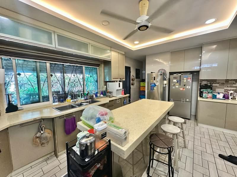 Rumah Teres untuk Dijual di Garden Terrace (Shah Alam) - Fauzi Abdullah - Kitchen - PropertyGuru.com.my