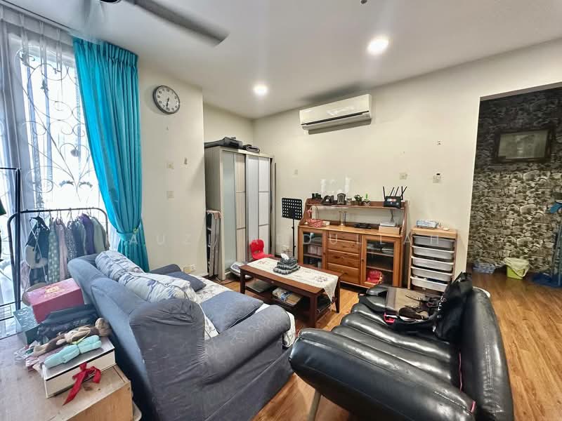Rumah Teres untuk Dijual di Garden Terrace (Shah Alam) - Fauzi Abdullah - Living Room - PropertyGuru.com.my