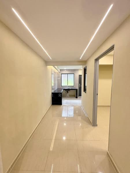 2-storey Terraced House for Sale in Taman Puteri Wangsa (Ulu Tiram) - Zira . - Corridor - PropertyGuru.com.my