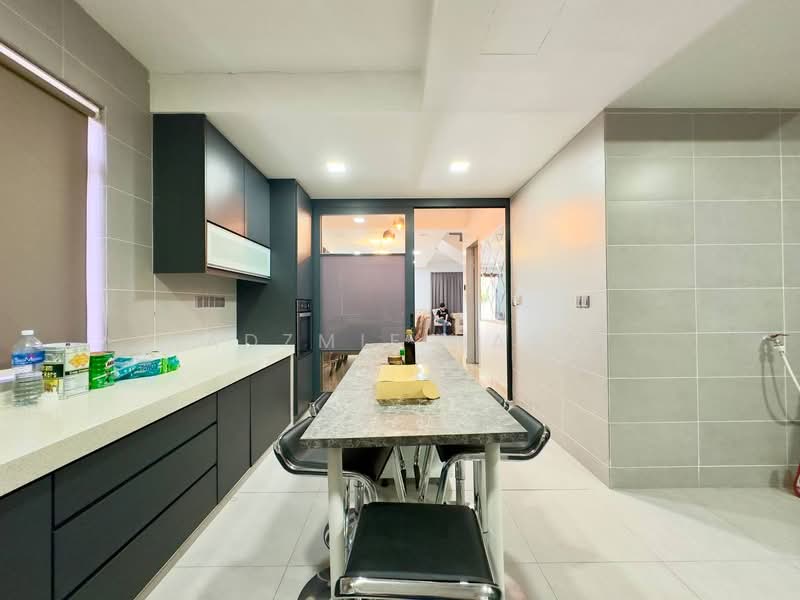 Rumah Teres untuk Dijual di Ceria Residence (Cyberjaya) - Nadzmie Nasir - Kitchen - PropertyGuru.com.my