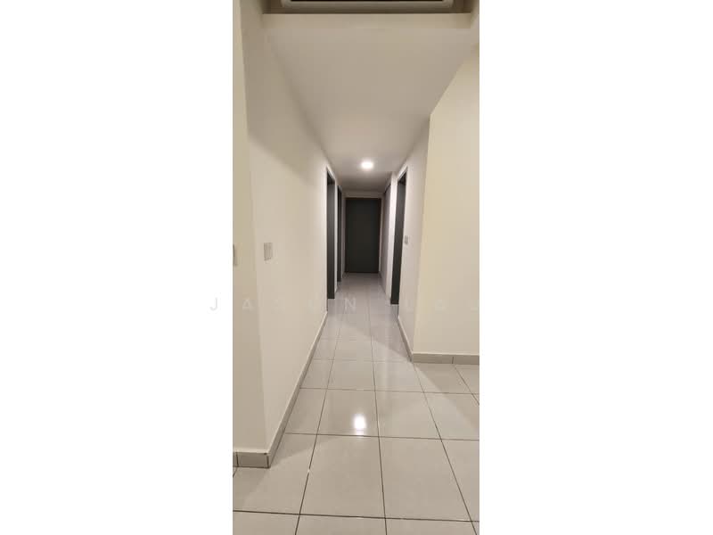 Servis Apartment untuk Disewa di E'Island Lake Haven - Jason Lau - Corridor - PropertyGuru.com.my