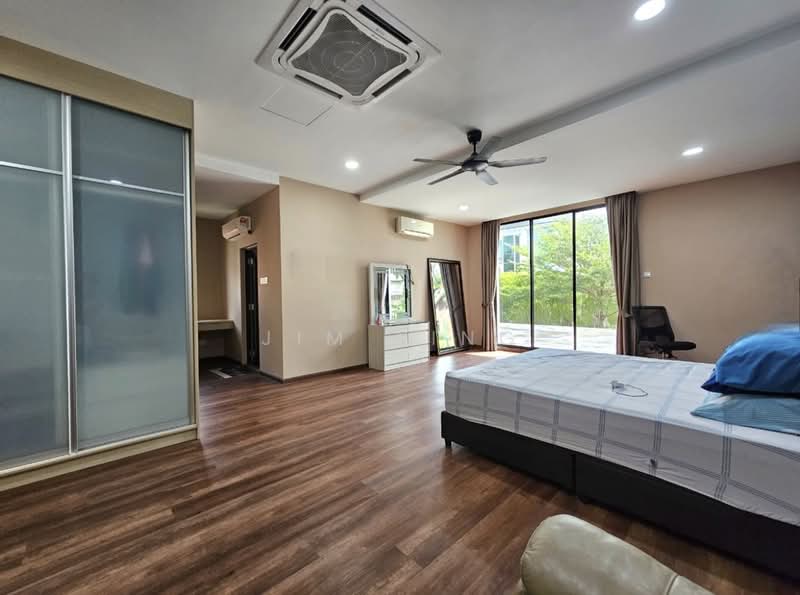Rumah Banglo untuk Dijual di Bukit Rimau (Shah Alam) - Jim Ling - Bedroom - PropertyGuru.com.my
