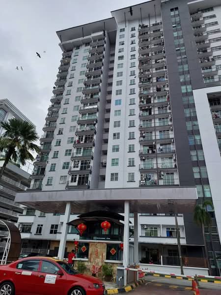 Apartment for Rent at Lake View Suites - Grace Ella - Exterior - PropertyGuru.com.my