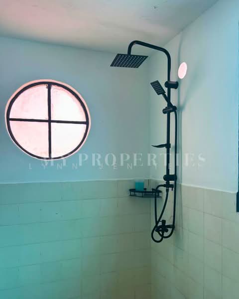 Rumah Berkembar untuk Dijual di Ayer Itam (Penang) - Lynn Jen Teoh - Bathroom - PropertyGuru.com.my