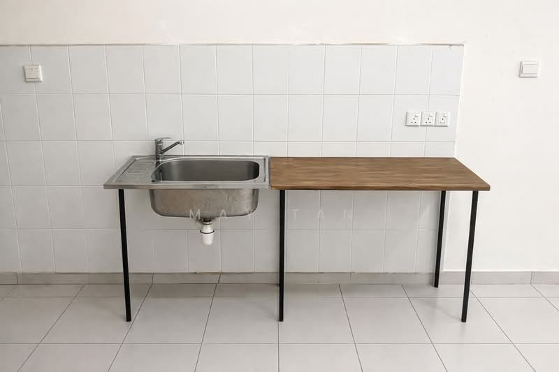 Servis Apartment untuk Disewa di Vue Residences - May Tan - Kitchen - PropertyGuru.com.my