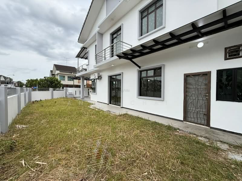 Rumah Teres 2 Tingkat untuk Dijual di Taman Mutiara Mas (Skudai) - Annie Chai - Exterior - PropertyGuru.com.my