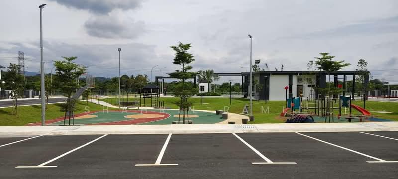 2-storey Terraced House for Sale in Amverton Hills (Sungai Buloh) - Shahril Ramli - Exterior - PropertyGuru.com.my