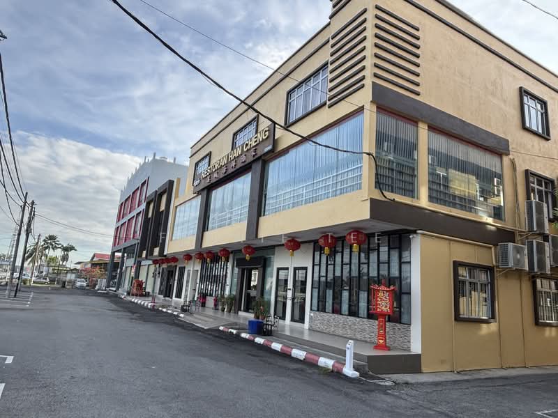 Retail Space for Rent in Teluk Intan (Perak) - Fennie Tee - PropertyGuru.com.my