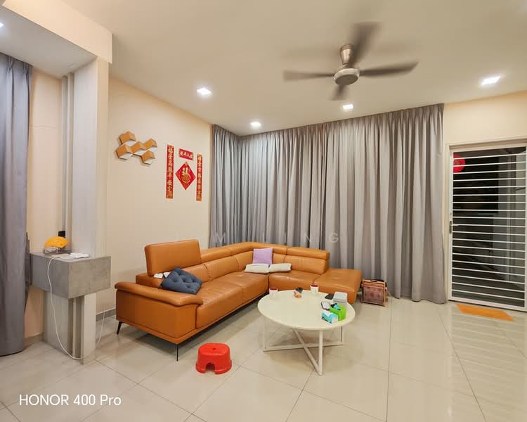 2-storey Terraced House for Sale in Bandar Tasik Puteri (Rawang) - Jim Ling - Living Room - PropertyGuru.com.my