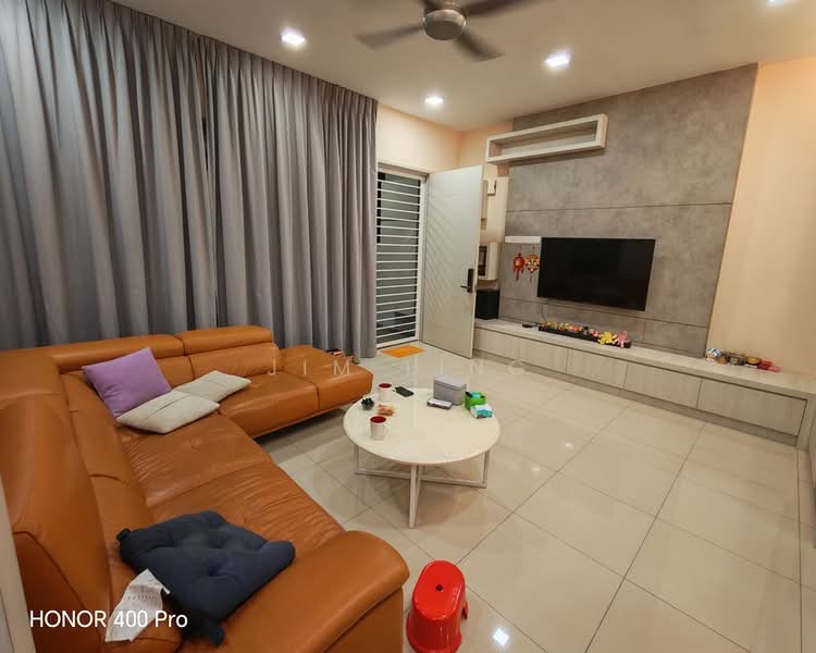 2-storey Terraced House for Sale in Bandar Tasik Puteri (Rawang) - Jim Ling - Living Room - PropertyGuru.com.my