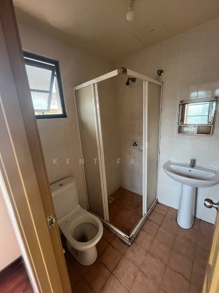 Rumah Berkembar untuk Dijual di Presint 9 (Putrajaya) - Kent Fatt - Bathroom - PropertyGuru.com.my