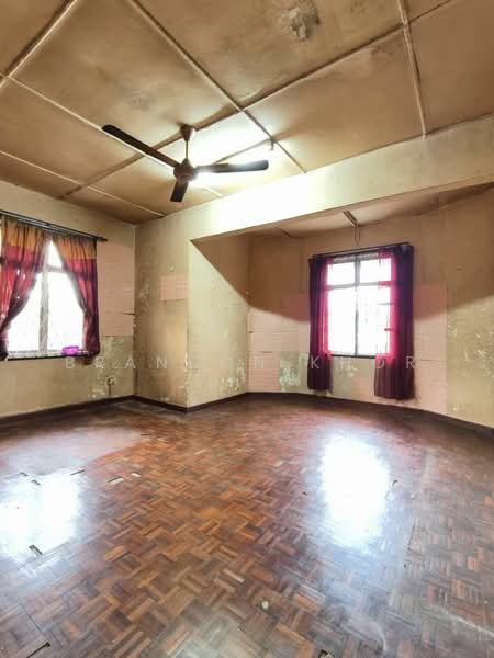 Semi-Detached House for Sale in Taman Bukit Kempas (Tampoi) - Brandon Khor - Interior - PropertyGuru.com.my