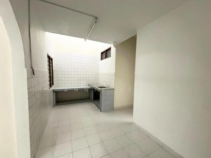 Rumah Teres 1 Tingkat untuk Dijual di Taman Ungku Tun Aminah (Skudai) - Annie Tee - PropertyGuru.com.my