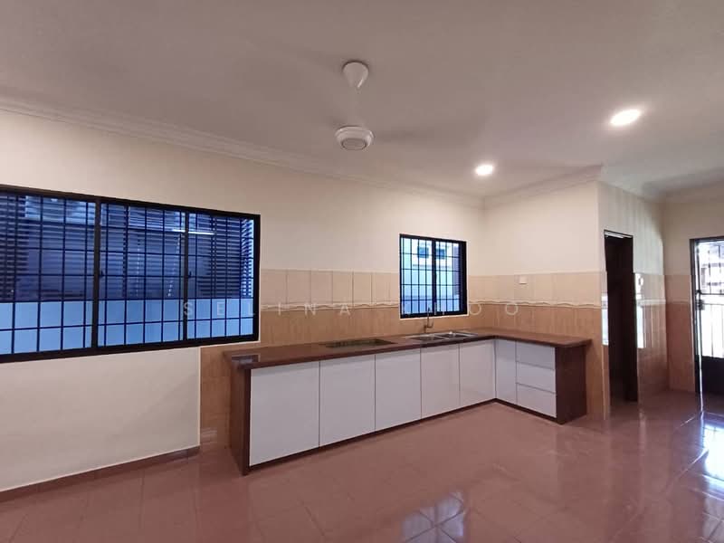 Semi-Detached House for Sale in Taman Intan (Sungai Petani) - Selina Khoo - Kitchen - PropertyGuru.com.my