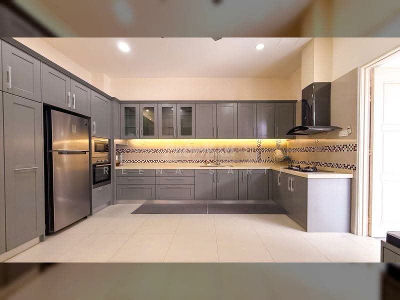 Semi-Detached House for Sale in Shah Alam (Selangor) - Reena Sarif - Kitchen - PropertyGuru.com.my