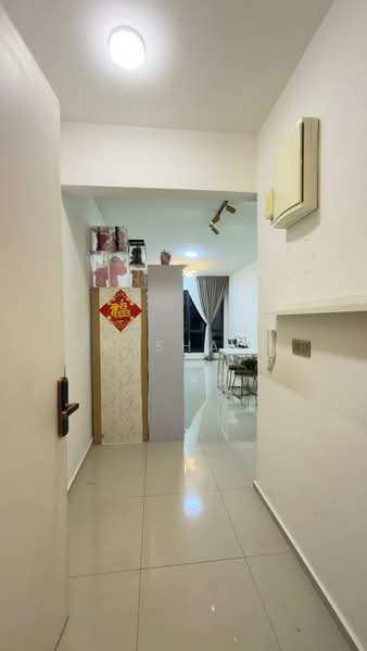 Servis Apartment untuk Disewa di Gravit8, Klang - Ng Shawn - Entrance - PropertyGuru.com.my