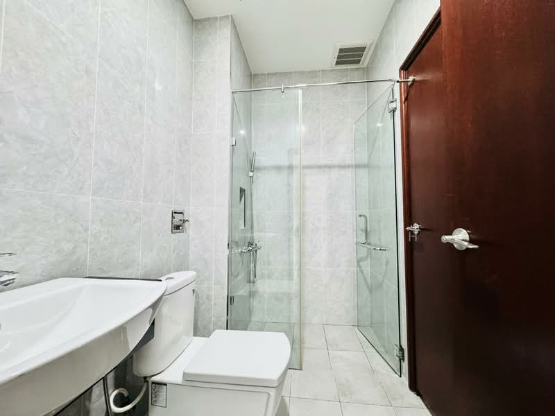 Service Residence for Rent at Paragon Suites @ CIQ - Jit Sin Cheah - Bathroom - PropertyGuru.com.my