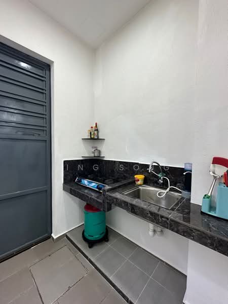 2-storey Terraced House for Sale in Bemban (Melaka) - King Song - Kitchen - PropertyGuru.com.my