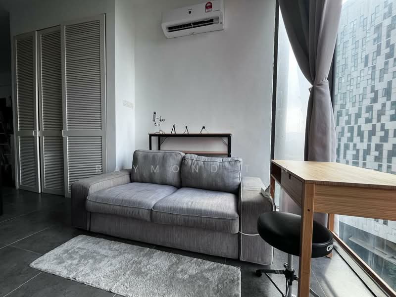 Servis Apartment untuk Dijual di Empire Damansara - Raymond Tan - Living Room - PropertyGuru.com.my