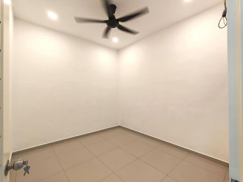 Rumah Teres 1 Tingkat untuk Dijual di Bukit Beruang (Bukit Baru) - King Song - Interior - PropertyGuru.com.my