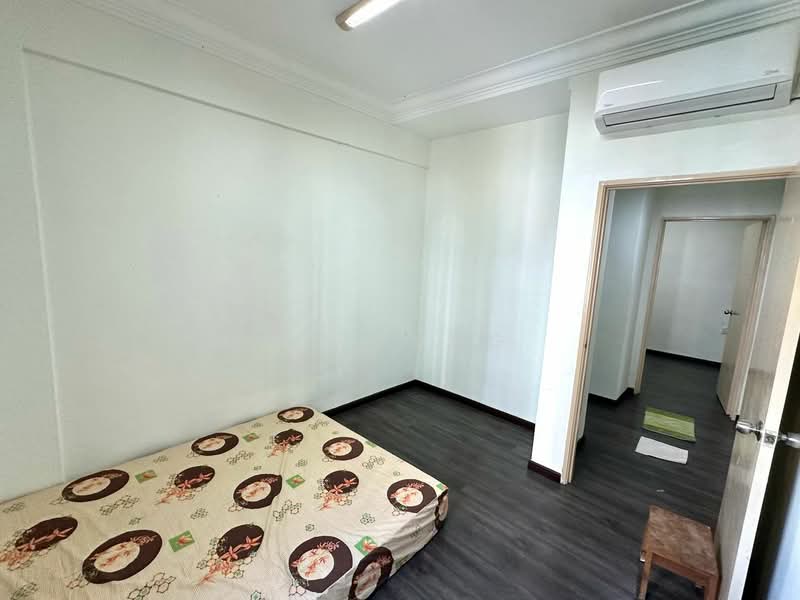 Apartment for Rent at Bayu Puteri 2 - YC Fung - Bedroom - PropertyGuru.com.my