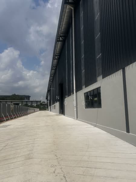 Warehouse for Rent in Kampung Baru Subang (Sungai Buloh) - Jentsen Thong - Exterior - PropertyGuru.com.my