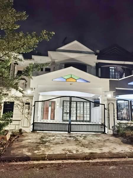 2-storey Terraced House for Sale in Taman Pelangi Indah (Ulu Tiram) - Wong Yi Xin - Exterior - PropertyGuru.com.my