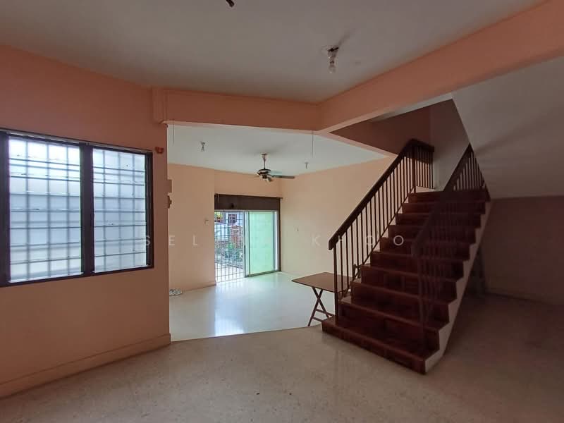 2-storey Terraced House for Sale in Taman Petani Jaya (Sungai Petani) - Selina Khoo - Living Room - PropertyGuru.com.my