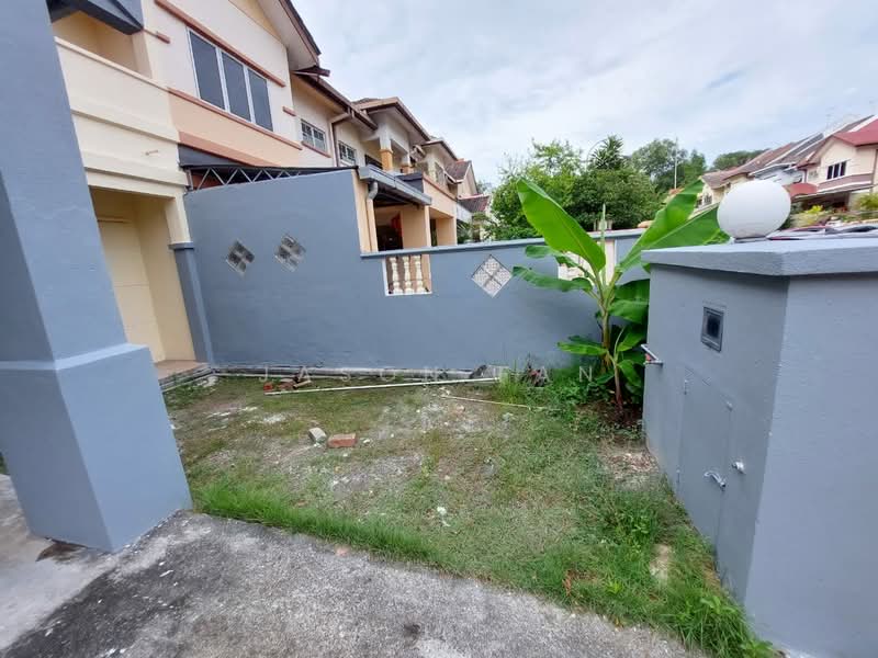 Rumah Teres 2 Tingkat untuk Dijual di Kota Kemuning (Shah Alam) - Jason Fan - Exterior - PropertyGuru.com.my