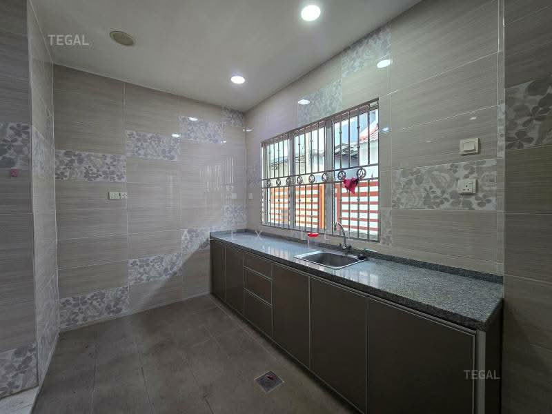 Terraced House for Sale in Bandar Puteri Klang (Klang) - Alex Lee - Kitchen - PropertyGuru.com.my