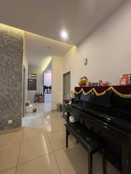 Cluster House for Sale in Taman Pulai Hijauan (Skudai) - Chew Yun Chan - Corridor - PropertyGuru.com.my