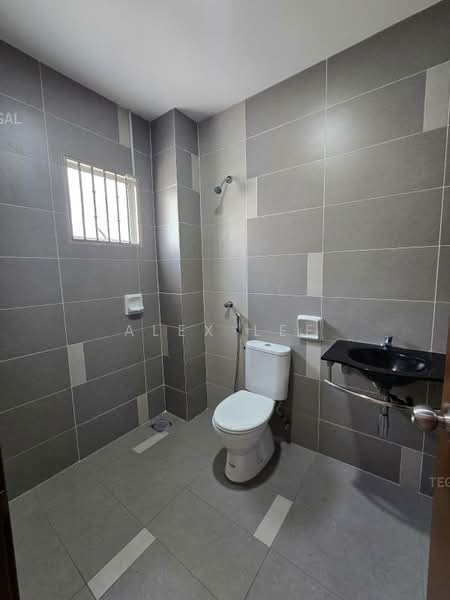 Terraced House for Sale in Bandar Puteri Klang (Klang) - Alex Lee - Bathroom - PropertyGuru.com.my