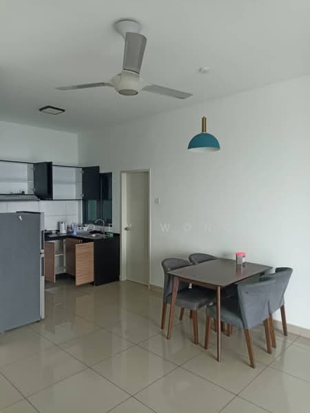 Kondominium untuk Dijual di Parkhill Residence - Joey Wong - Kitchen - PropertyGuru.com.my