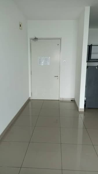 Kondominium untuk Dijual di Parkhill Residence - Joey Wong - Entrance - PropertyGuru.com.my