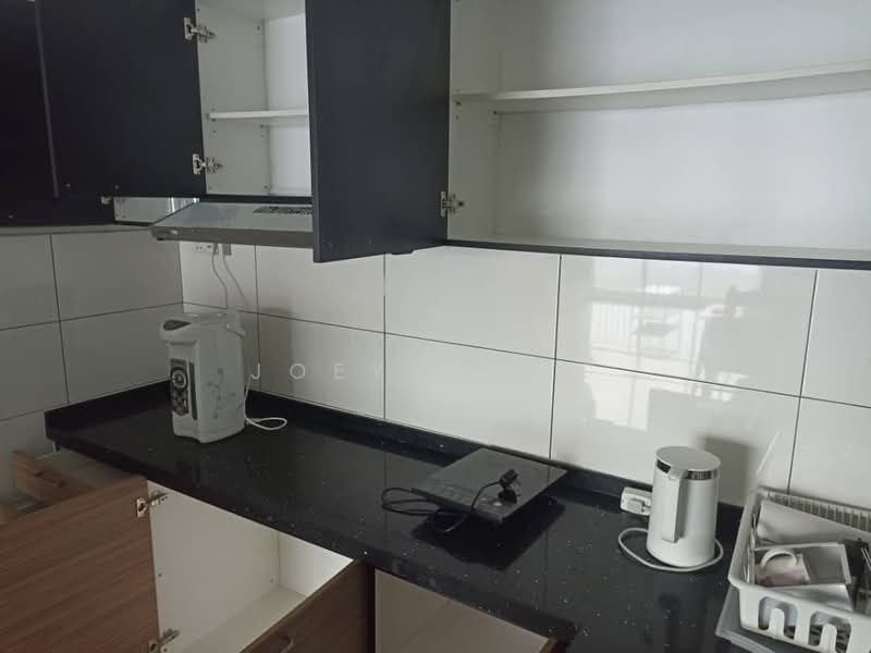 Kondominium untuk Dijual di Parkhill Residence - Joey Wong - Kitchen - PropertyGuru.com.my