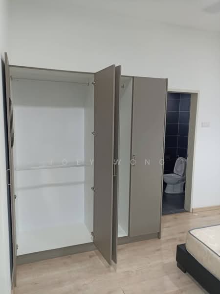 Kondominium untuk Dijual di Parkhill Residence - Joey Wong - Bathroom - PropertyGuru.com.my