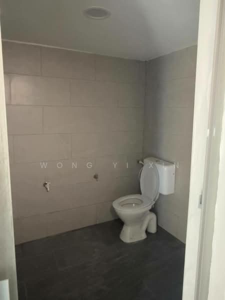 2-storey Terraced House for Sale in Taman Nora (Ulu Tiram) - Wong Yi Xin - Bathroom - PropertyGuru.com.my